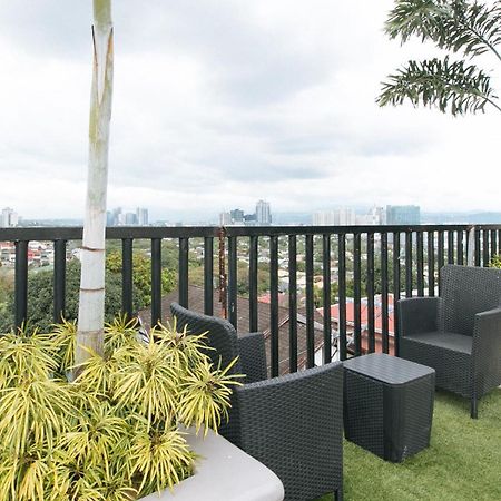 Reddoorz Plus At Canley Residential Pasig City Bagian luar foto