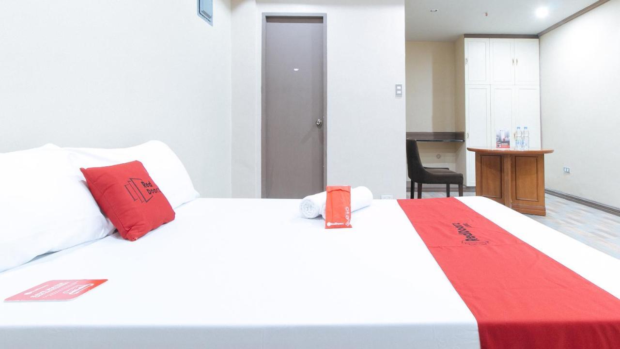 Reddoorz Plus At Canley Residential Pasig City Bagian luar foto