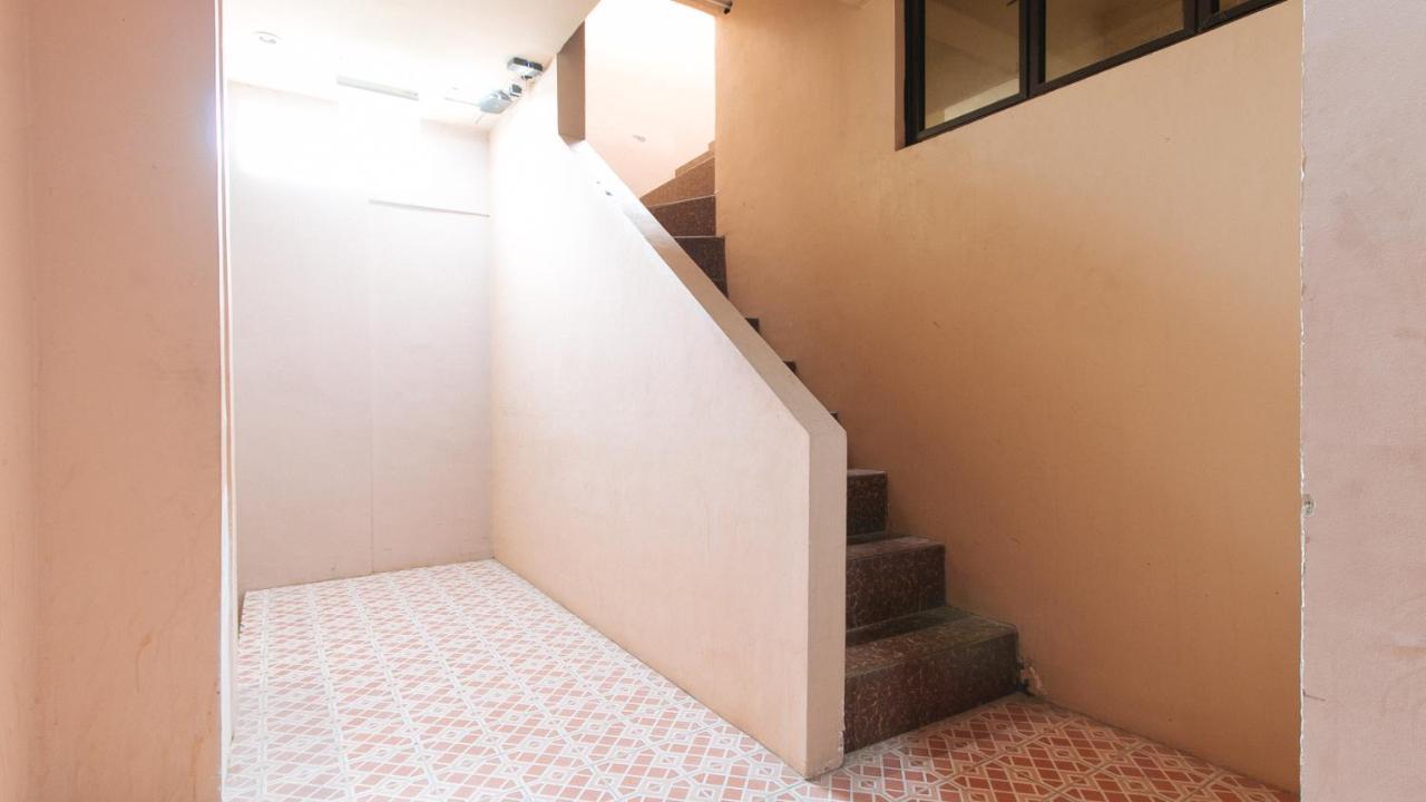 Reddoorz Plus At Canley Residential Pasig City Bagian luar foto