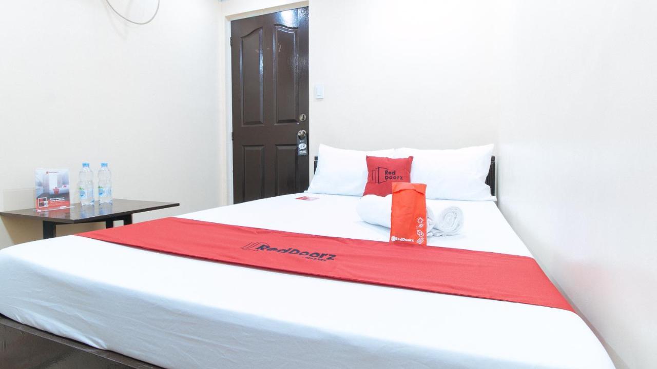 Reddoorz Plus At Canley Residential Pasig City Bagian luar foto