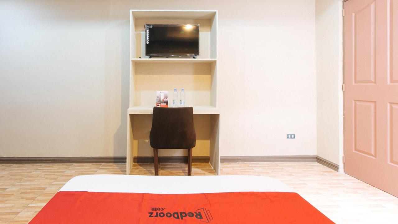 Reddoorz Plus At Canley Residential Pasig City Bagian luar foto