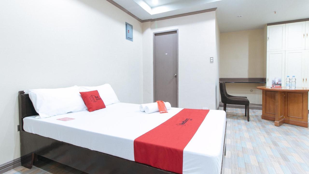 Reddoorz Plus At Canley Residential Pasig City Bagian luar foto